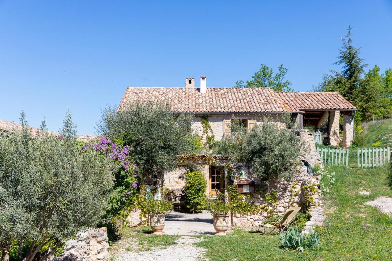 La Ferme Du Petit Segries Bed And Breakfast Moustiers-Sainte-Marie Dış mekan fotoğraf