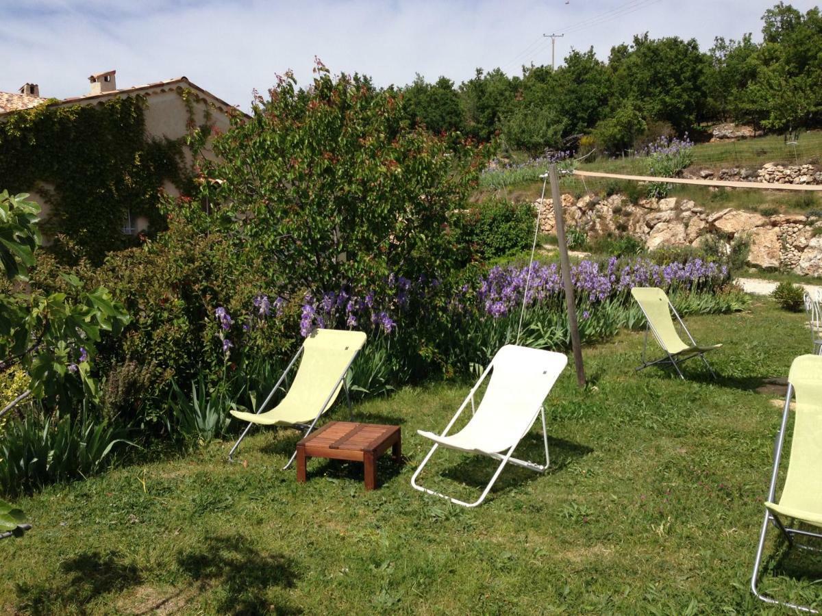 La Ferme Du Petit Segries Bed And Breakfast Moustiers-Sainte-Marie Dış mekan fotoğraf